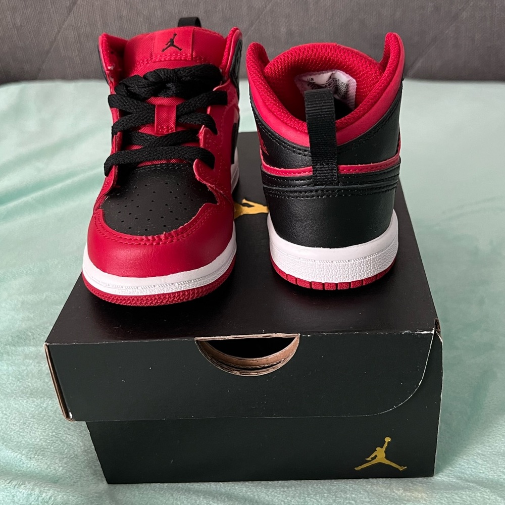 Toddler Jordan Sneakers